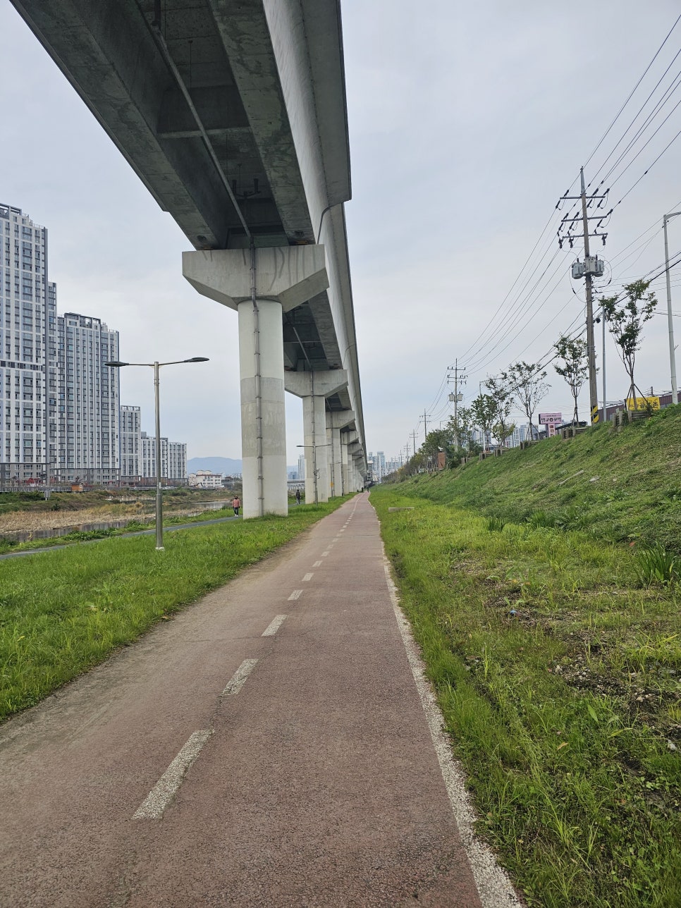 용인 시내 경안천 합류지점